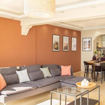 Exceptional Flat With Gorgeous Sea View In Izmir Apartment Екстериор снимка