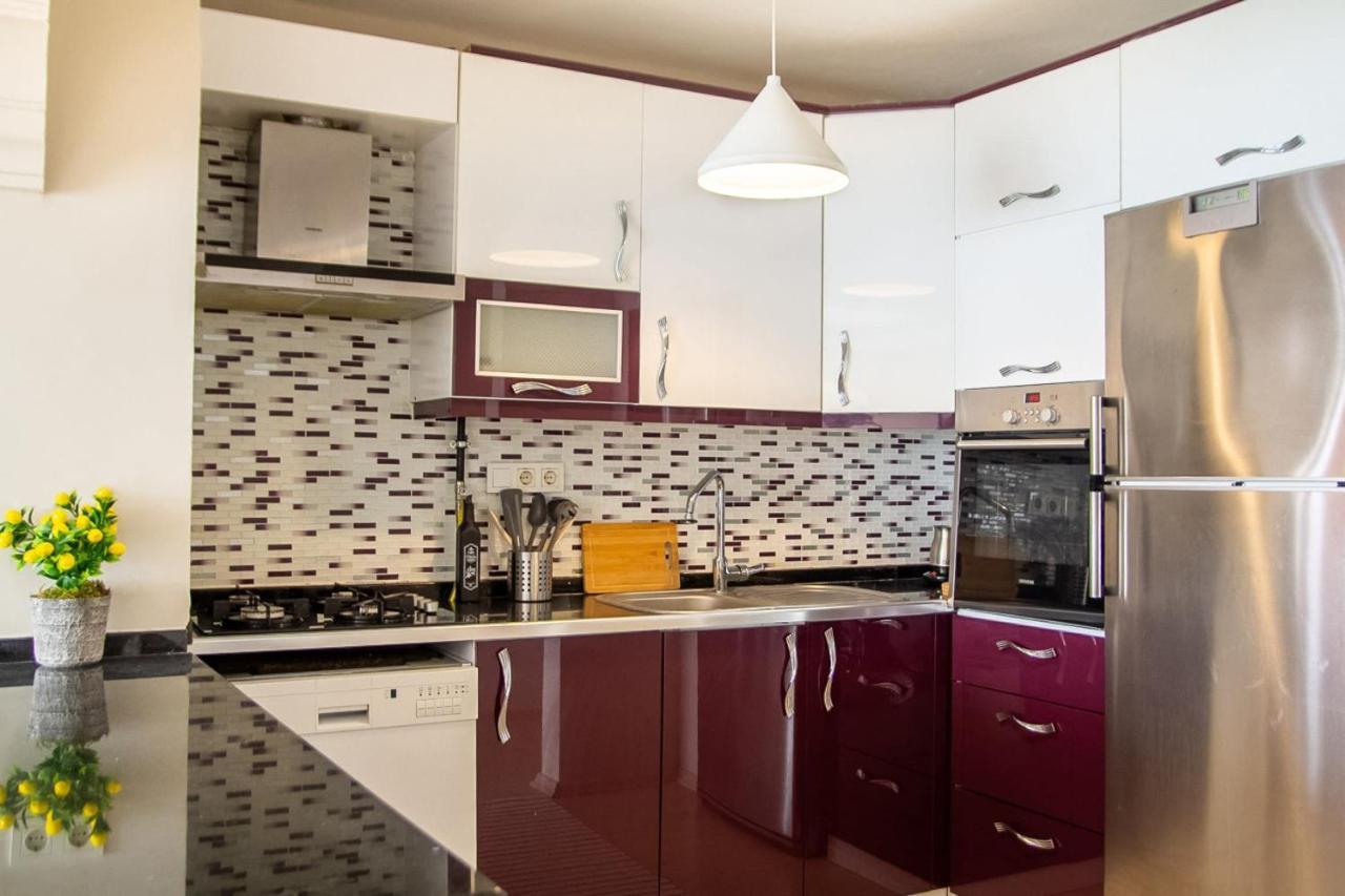 Exceptional Flat With Gorgeous Sea View In Izmir Apartment Екстериор снимка