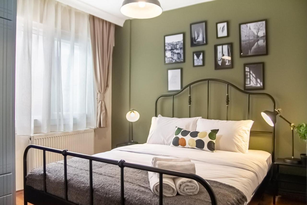 Exceptional Flat With Gorgeous Sea View In Izmir Apartment Екстериор снимка